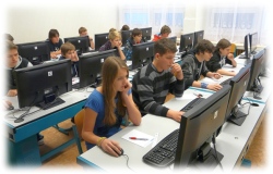 Tisíce studentů z ČR se utká o vítězství v 5. ročníku vědomostní soutěže IT-SLOT