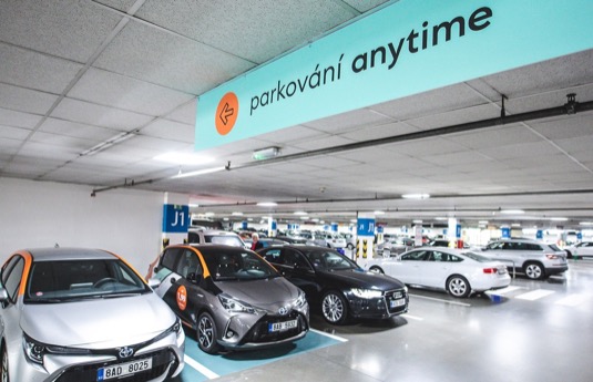 V rámci první fáze bude možné bezplatně parkovat v pražském obchodním centru Galerie Butovice. 