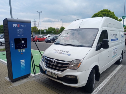 auto elektrická dodávka elektromobil Maxus EV80