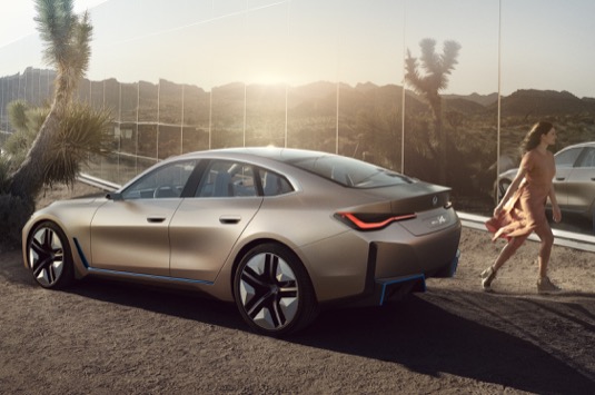auto elektromobil BMW i3