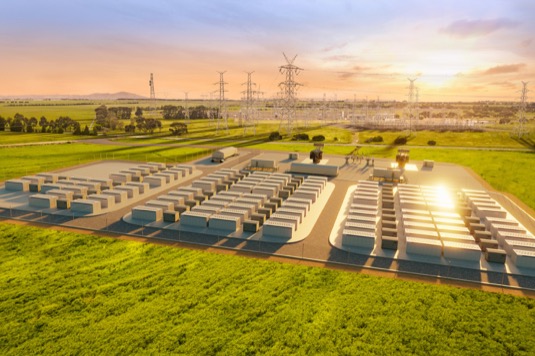 Instalace nové baterie má začít na konci roku 2021. Investorem je francouzská společnost Neoen, která mimo jiné provozuje největší australskou solární elektrárnu.